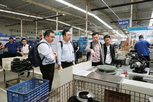 工業(yè)互聯(lián)網(wǎng)專家走進(jìn)文登企業(yè)，登門送服務(wù)助力產(chǎn)業(yè)升級